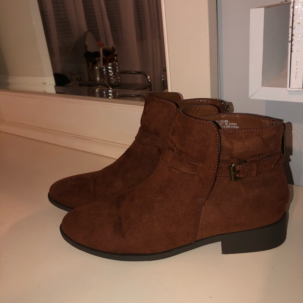 SOLD! Forever 21 Booties, LIKE NEW